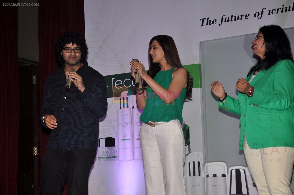 Sonali Bendre, Siddharth Mahadevan at Orliflame launch in Blue Frog, Mumbai on 1st Aug 2014