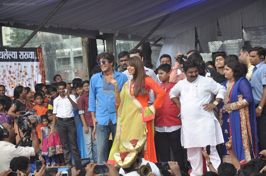 Bipasha Basu, Chunky Pandey at Ram Kadam Dahi Handi in Mumbai on 18th Aug 2014