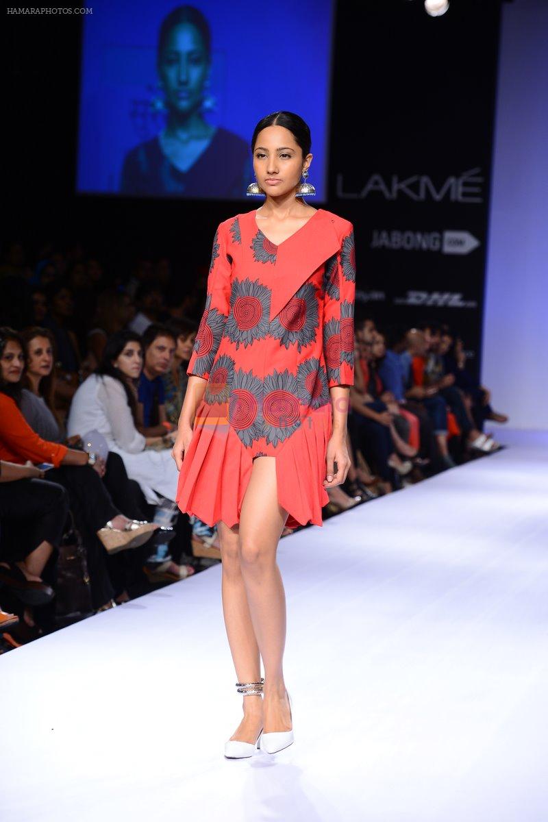Model walk the ramp for Surendry at Lakme Fashion Week Winter Festive 2014 Day 2 on 20th Aug 2014