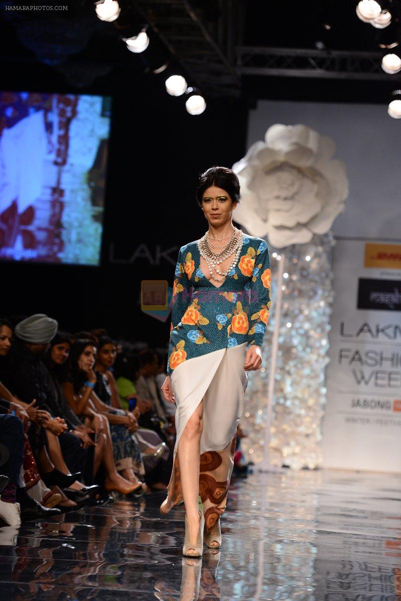 Model walk the ramp for Masaba Gupta at Lakme Fashion Week Winter Festive 2014 Day 1 on 19th Aug 2014