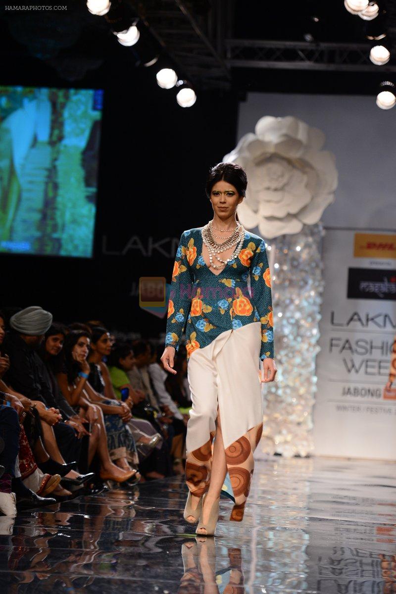 Model walk the ramp for Masaba Gupta at Lakme Fashion Week Winter Festive 2014 Day 1 on 19th Aug 2014