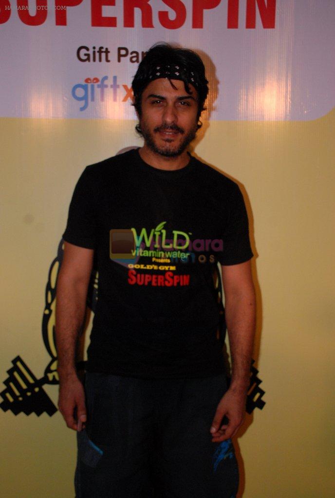 Vikas Bhalla at Gold Gym Super Spin Contest in Bandra, Mumbai on 23rd Aug 2014