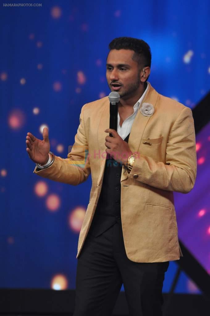 Yo Yo Honey Singh on India's Raw Star for the promotion of Mary Kom Catch the Episode on 31st August at 7 pm on Star Plus
