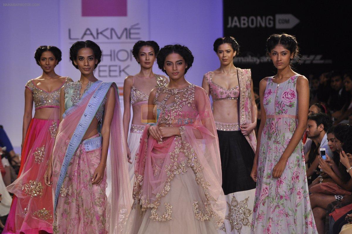 Model walk the ramp for Anushree Reddy at LFW 2014 Day 5 on 23rd Aug 2014