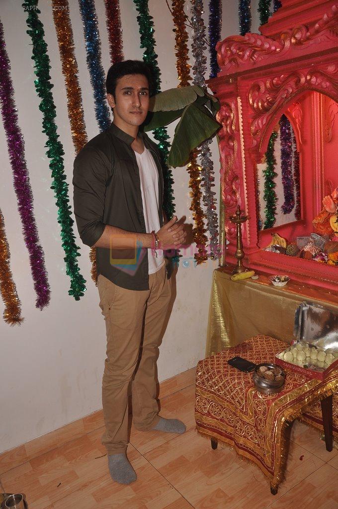 Yashvardan Ahuja at Govinda's Ganpati celebration in Mumbai on 29th Aug 2014