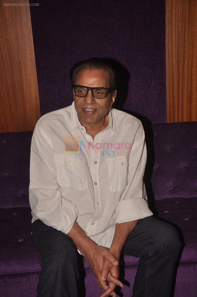 Dharmendra at Double Di Trouble screening in Sunny Super Sound, Mumbai on 29th Aug 2014
