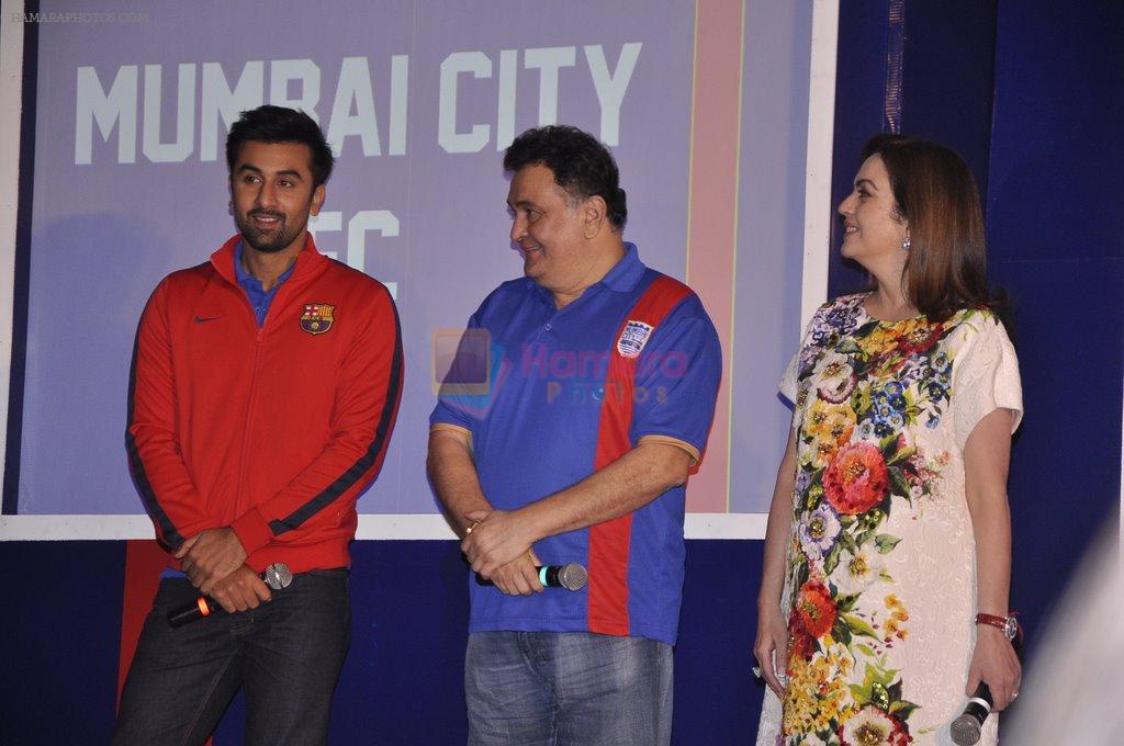 Rishi Kapoor, Nita Ambani at Ranbir Kapoor's soocer team logo launch in Mumbai on 31st Aug 2014