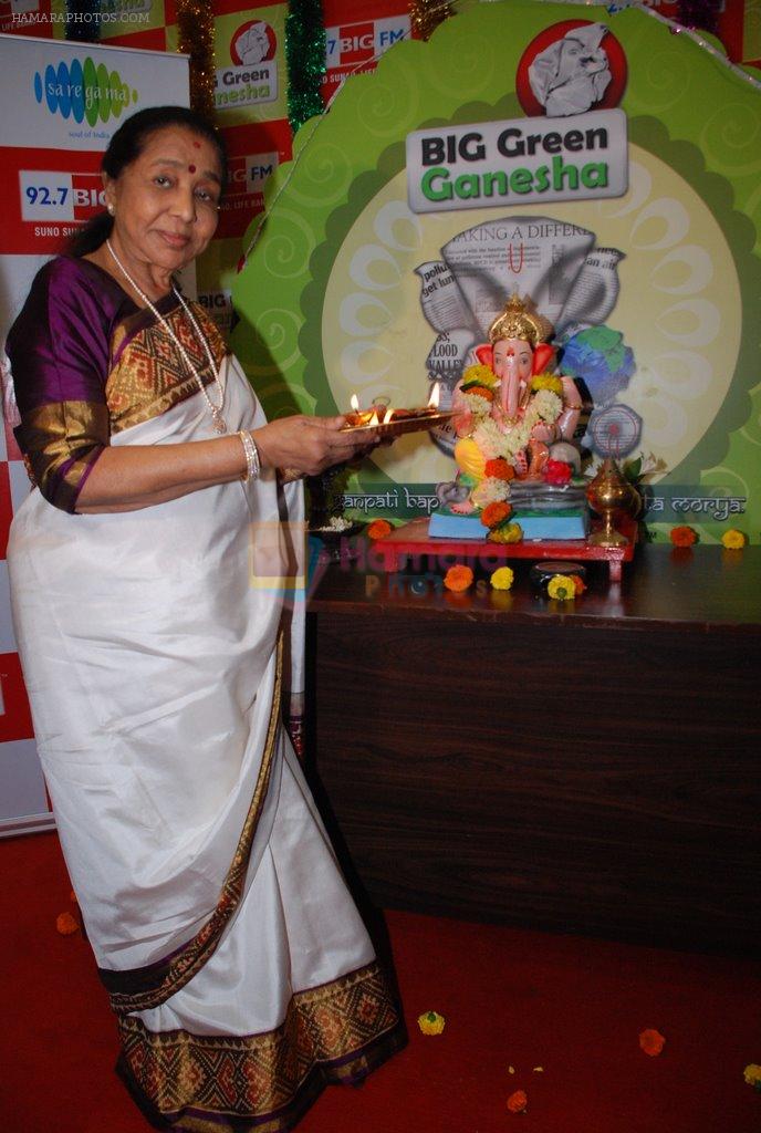 Asha Bhosle at big fm ganesh in Andheri, Mumbai on 1st Sept 2014