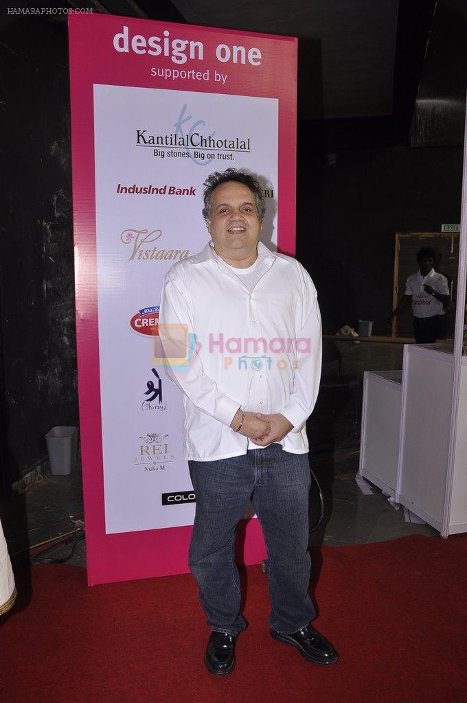 Sandeep Khosla at Design One exhibition by Sahachari Foundation in NSCI on 3rd Sept 2014