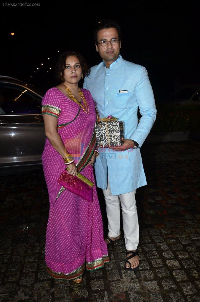Rohit Roy, Manasi Joshi Roy at Nikitan Dheer wedding reception in ITC Grand Maratha on 3rd Sept 2014
