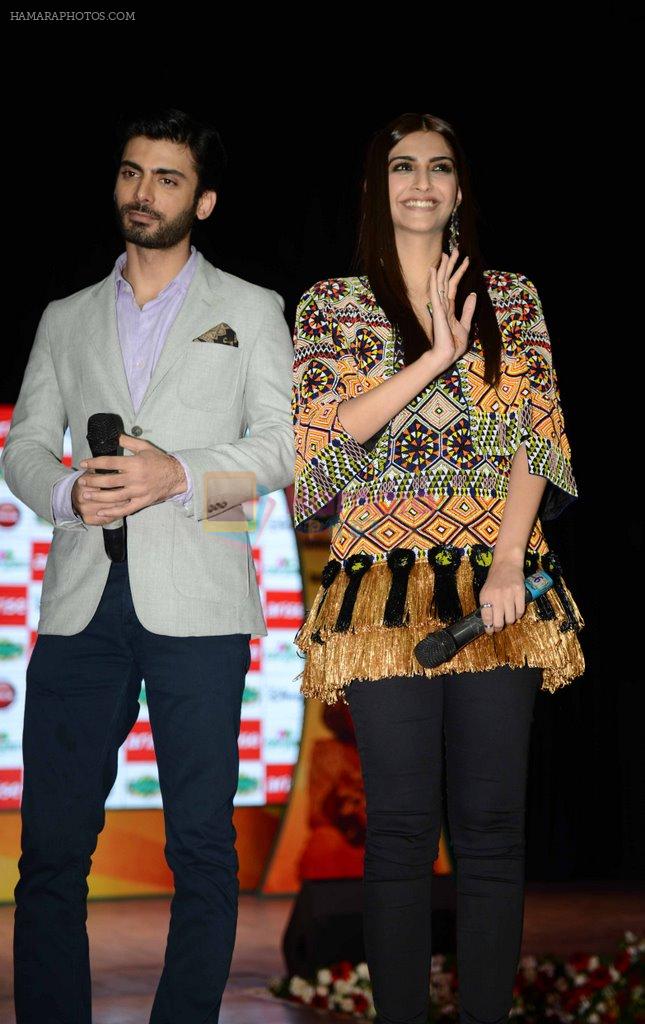 Sonam Kapoor, Fawad Khan promotes Khoobsurat in Delhi on 4th Sept 2014