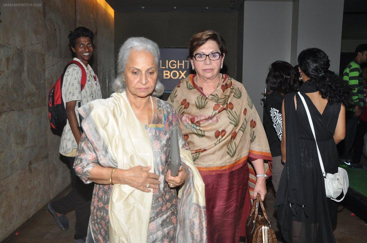 Helan, Waheeda Rehman at Mary Kom Screening in Mumbai on 5th Sept 2014