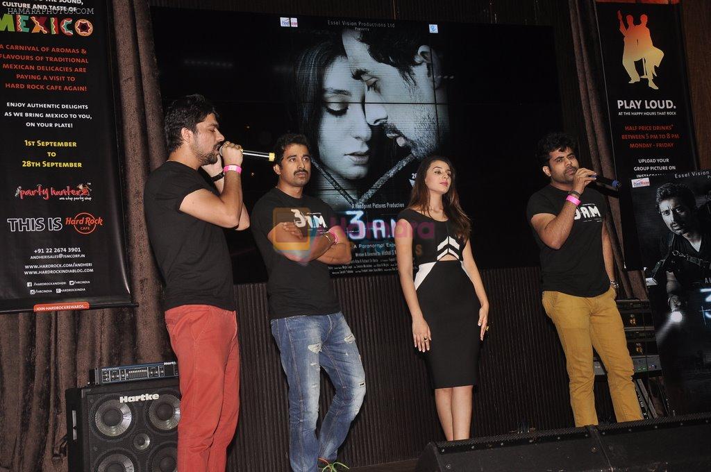 Rannvijay Singh, Anindita Nayar at 3 am music launch in Hard Rock Cafe on 9th Sept 2014