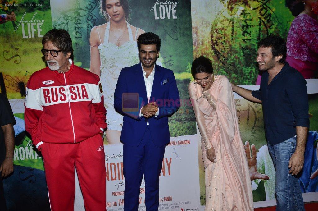 Amitabh Bachchan, Arjun Kapoor, Deepika Padukone, Homi Adajania at Finding Fanny screening for Big B in Sunny Super Sound on 10th Sept 2014