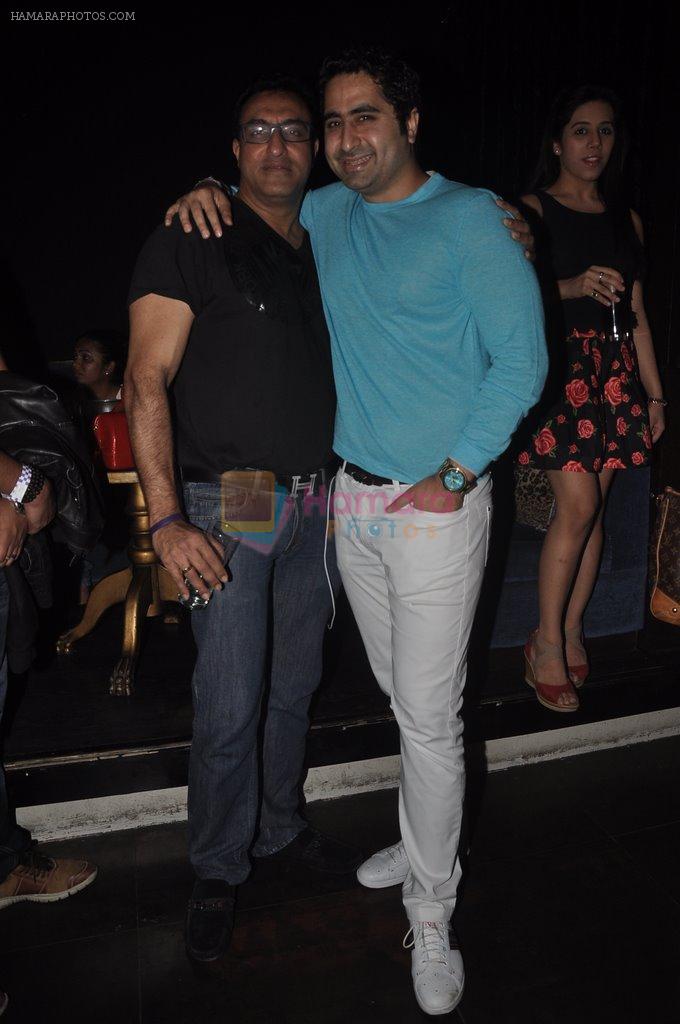 Dj Khushi, Mohammed Morani at the Launch of Pyaar Mein Dil Pe song from Tamanchey in Royalty, Mumbai on 10th Sept 2014