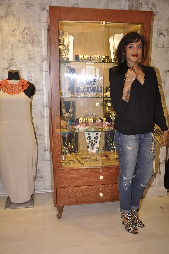 Manasi Scott at Bansri Mehta's Jewellery Exhibition in Mumbai on 11th Sept 2014