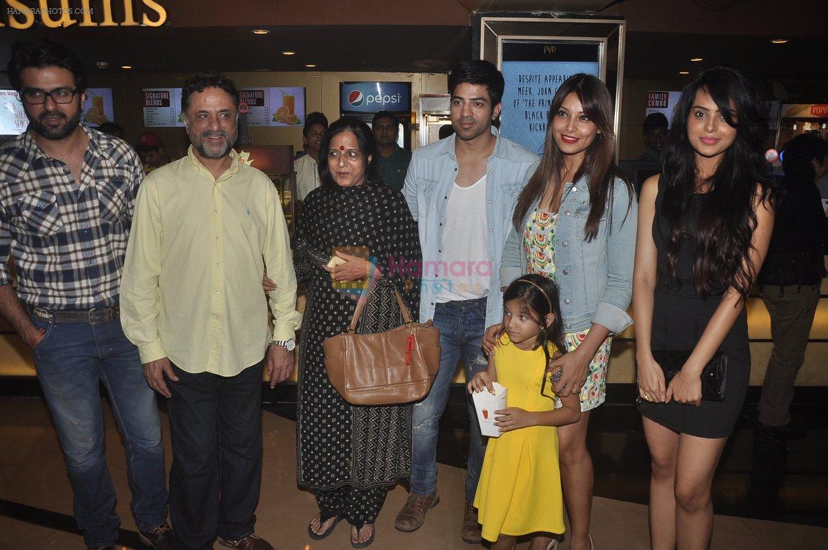 Bipasha Basu, Harman Baweja, Harry Baweja watch Creature 3D with Family in Mumbai on 12th Sept 2014