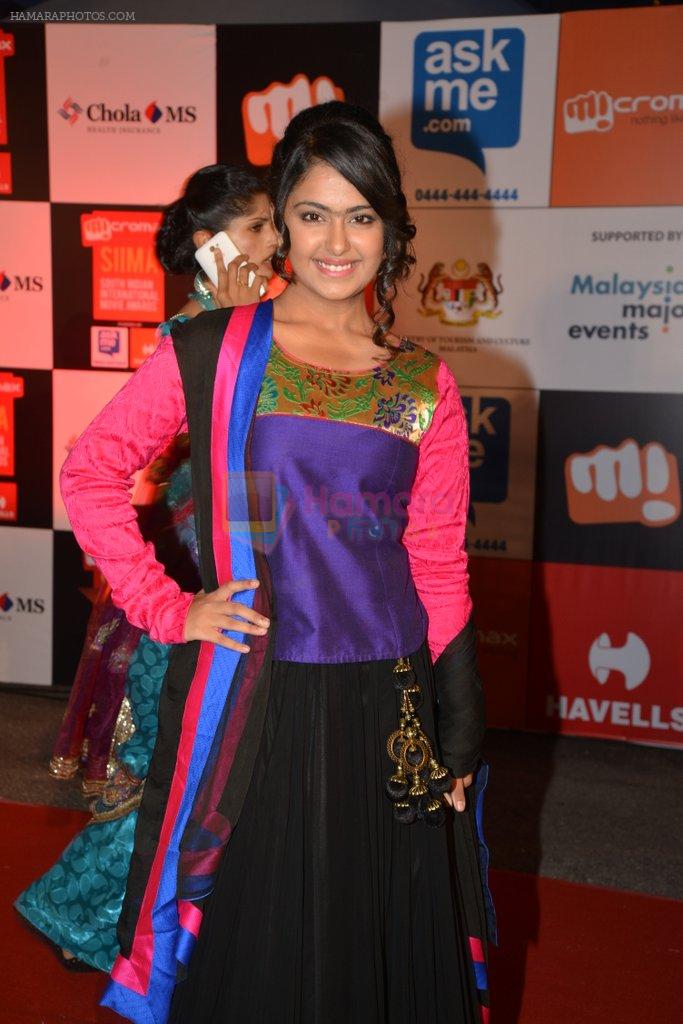 Avika Gor on day 2 of Micromax SIIMA Awards red carpet on 13th Sept 2014