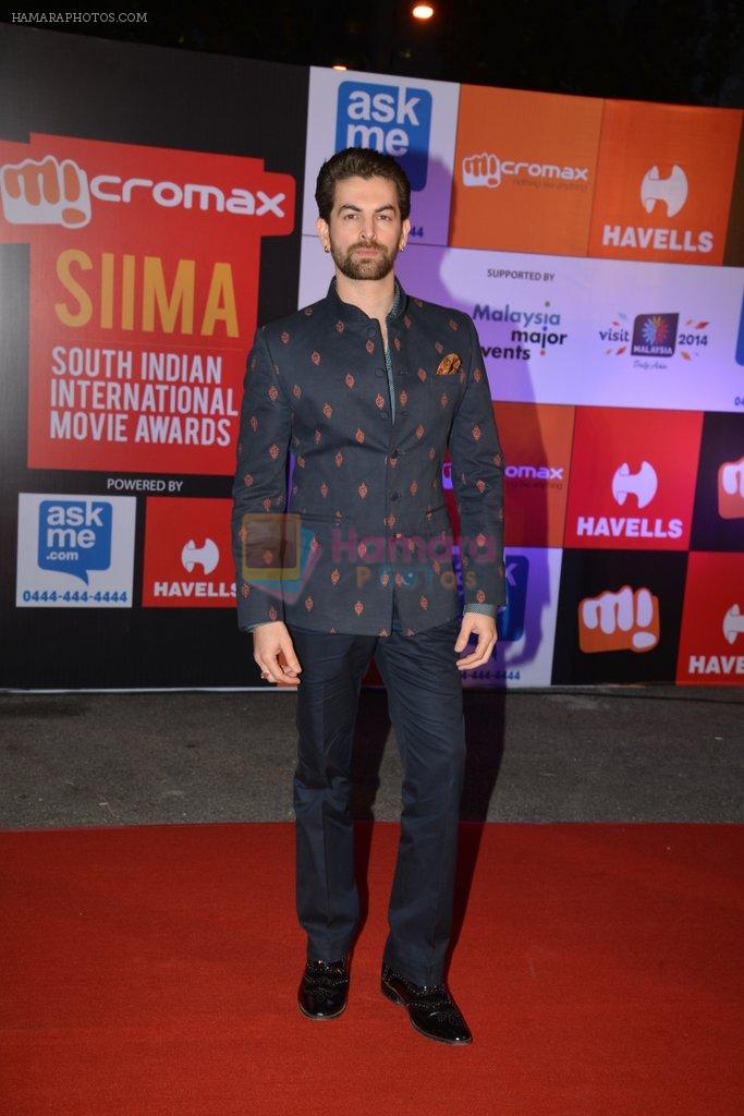 Neil Mukesh at Micromax Siima day 1 red carpet on 12th Sept 2014
