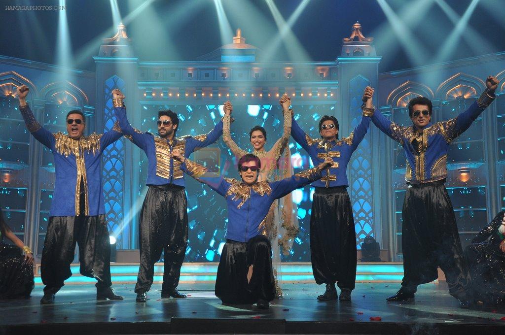 Abhishek Bachchan, Shahrukh Khan, Deepika, Boman, Vivaan, Sonu Sood at the Audio release of Happy New Year on 15th Sept 2014