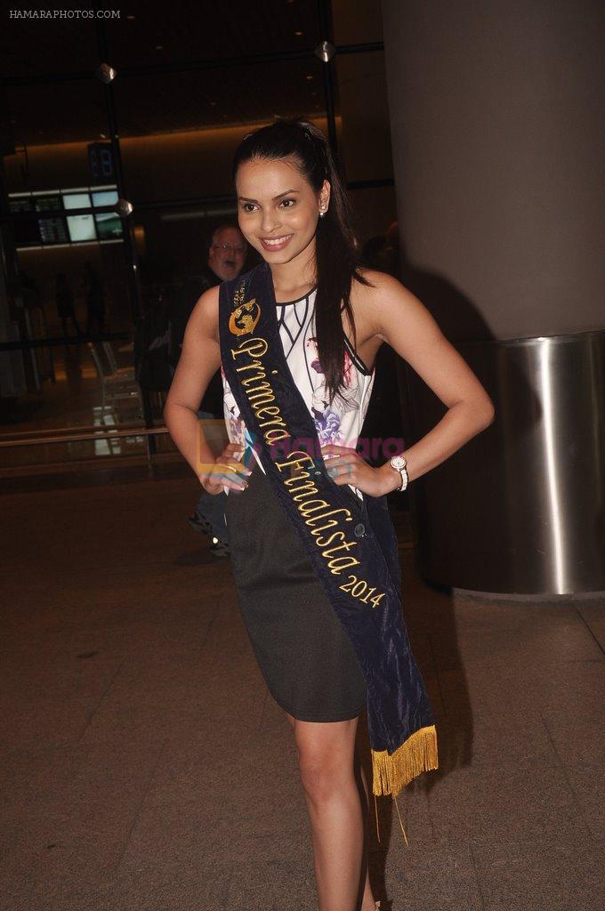 Gail Nicole Da Silva, Miss India snapped after she returns from as winner from contest in Airport on 20th Sept 2014