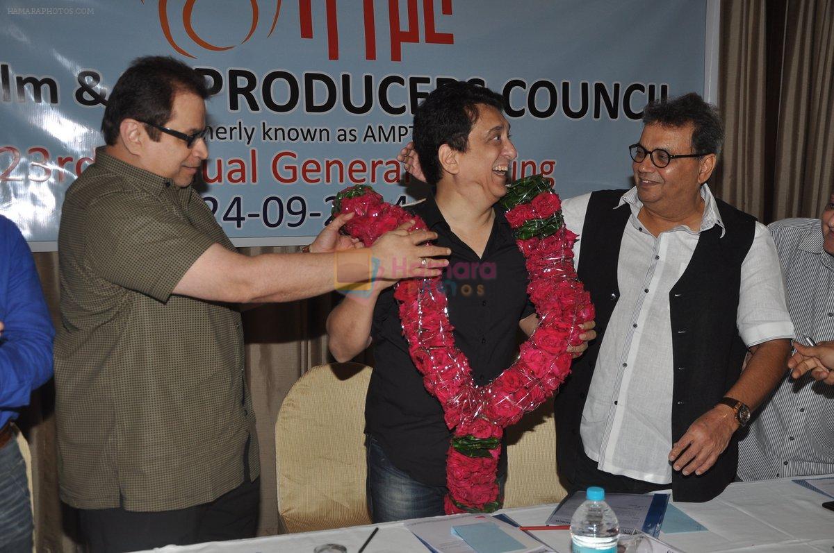 Sajid Nadiadwala, Subhash Ghai, Ramesh Taurani at IFTPC meet in Sun N Sand, Juhu on 24th Sept 2014