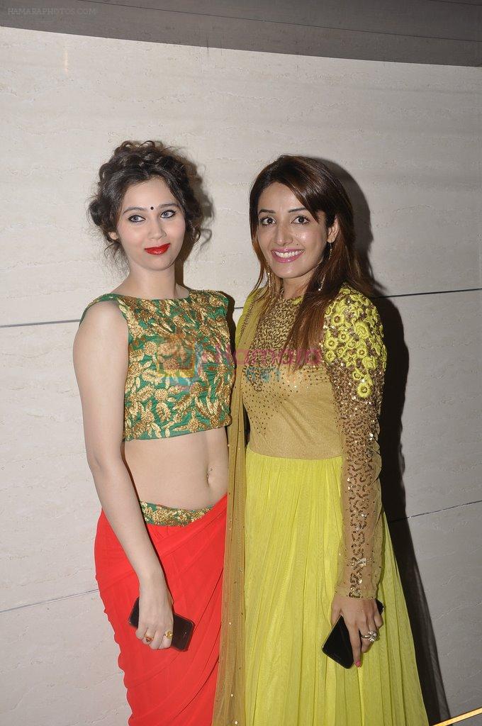 Sasha Agha at Desi Kattey premiere in Fun on 25th Sept 2014