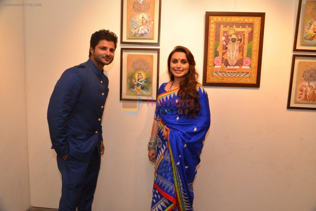 Rani Mukherjee inaugurates Suvigya Sharma's art exhibition in Cymroza Art Gallery on 25th Sept 2014