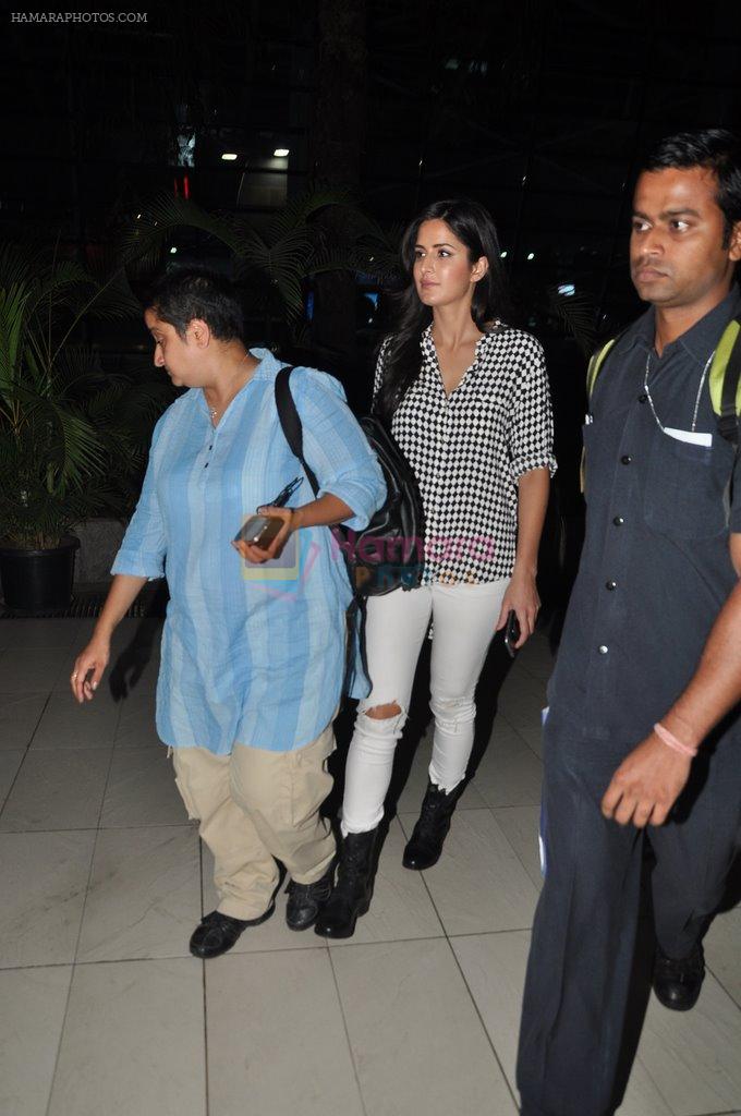 Katrina Kaif return from Delhi on 26th Sept 2014