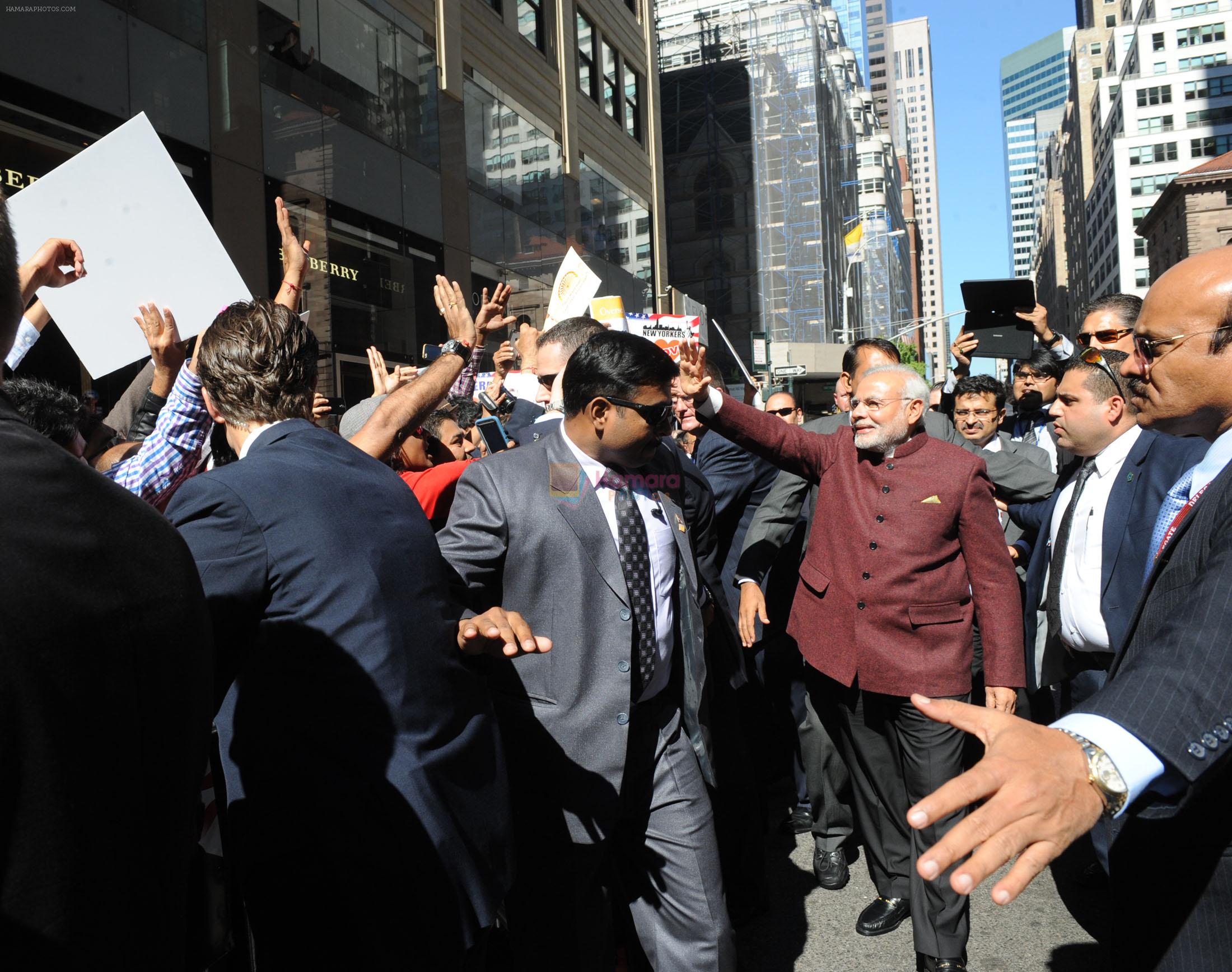Narendra Modi's slice of fashion in NY on 27th Sept 2014