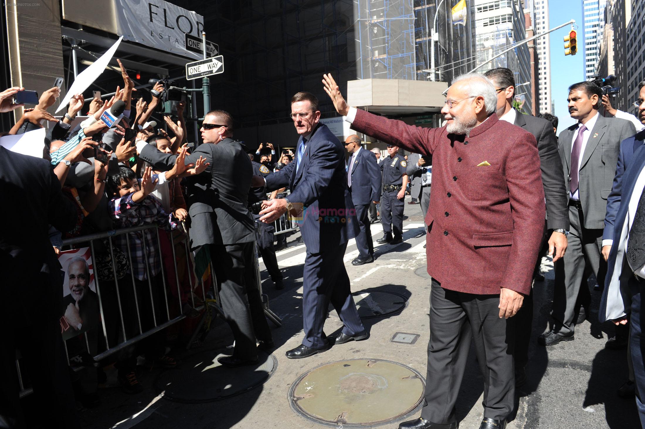 Narendra Modi's slice of fashion in NY on 27th Sept 2014