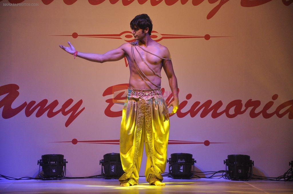 Karanvir Bohra at Wedding Show by Amy Billiomoria in Mumbai on 28th Sept 2014