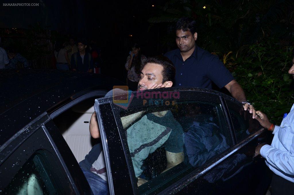 Aamir Khan snapped at Prithivi in Mumbai on 30th Sept 2014