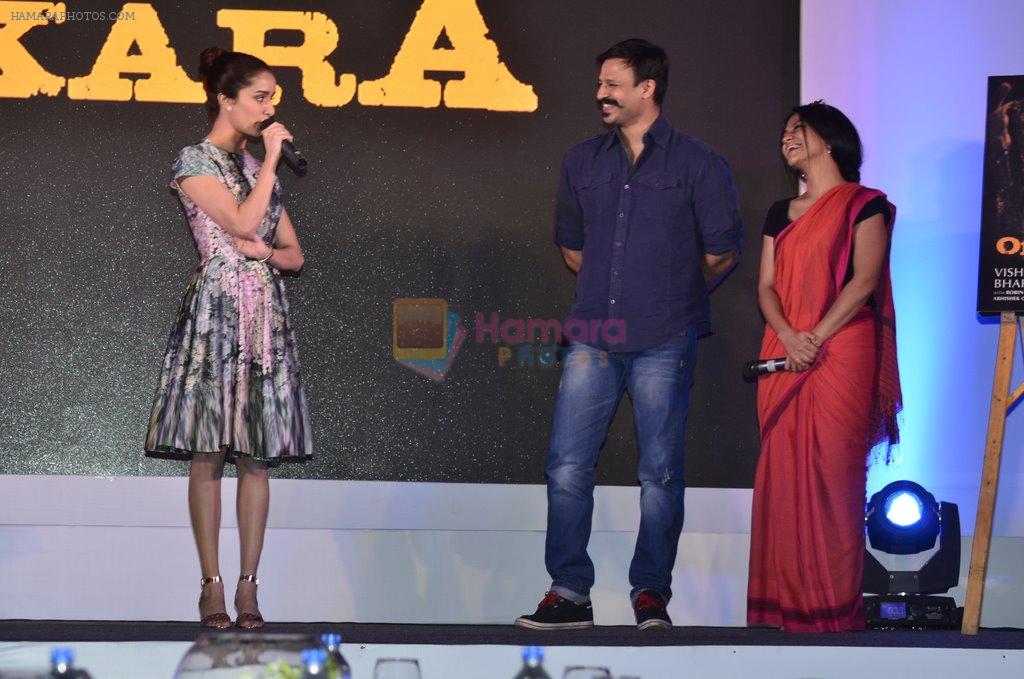 Shraddha Kapoor, Konkona Sen Sharma, Vivek Oberoi at Haider book launch in Taj Lands End on 30th Sept 2014