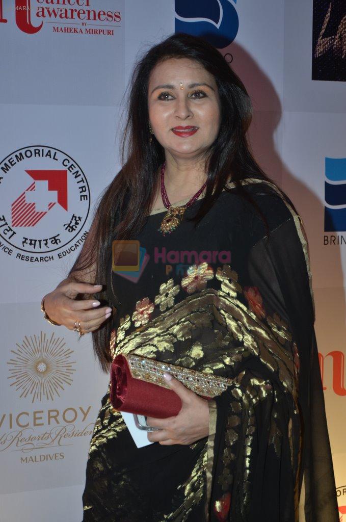 Poonam Dhillon at Maheka Mirpuri's show for cancer cause in Taj Hotel, Mumbai on 6th Oct 2014