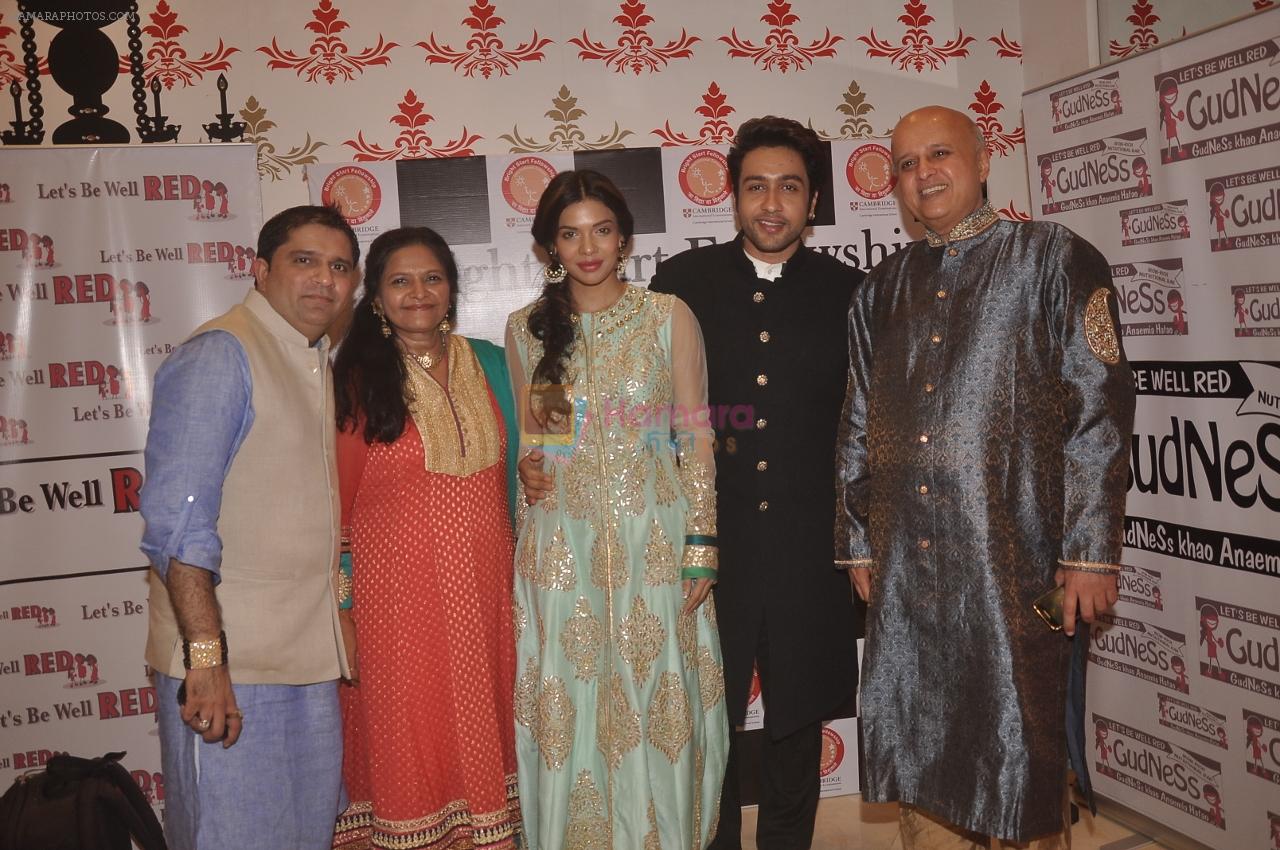 Birju Salla, Dr. Pragnya Mehta, Sara Loren, Adhyayan suman, Dr. Mehta at Bright start fellowship international school on 8th Oct 2014