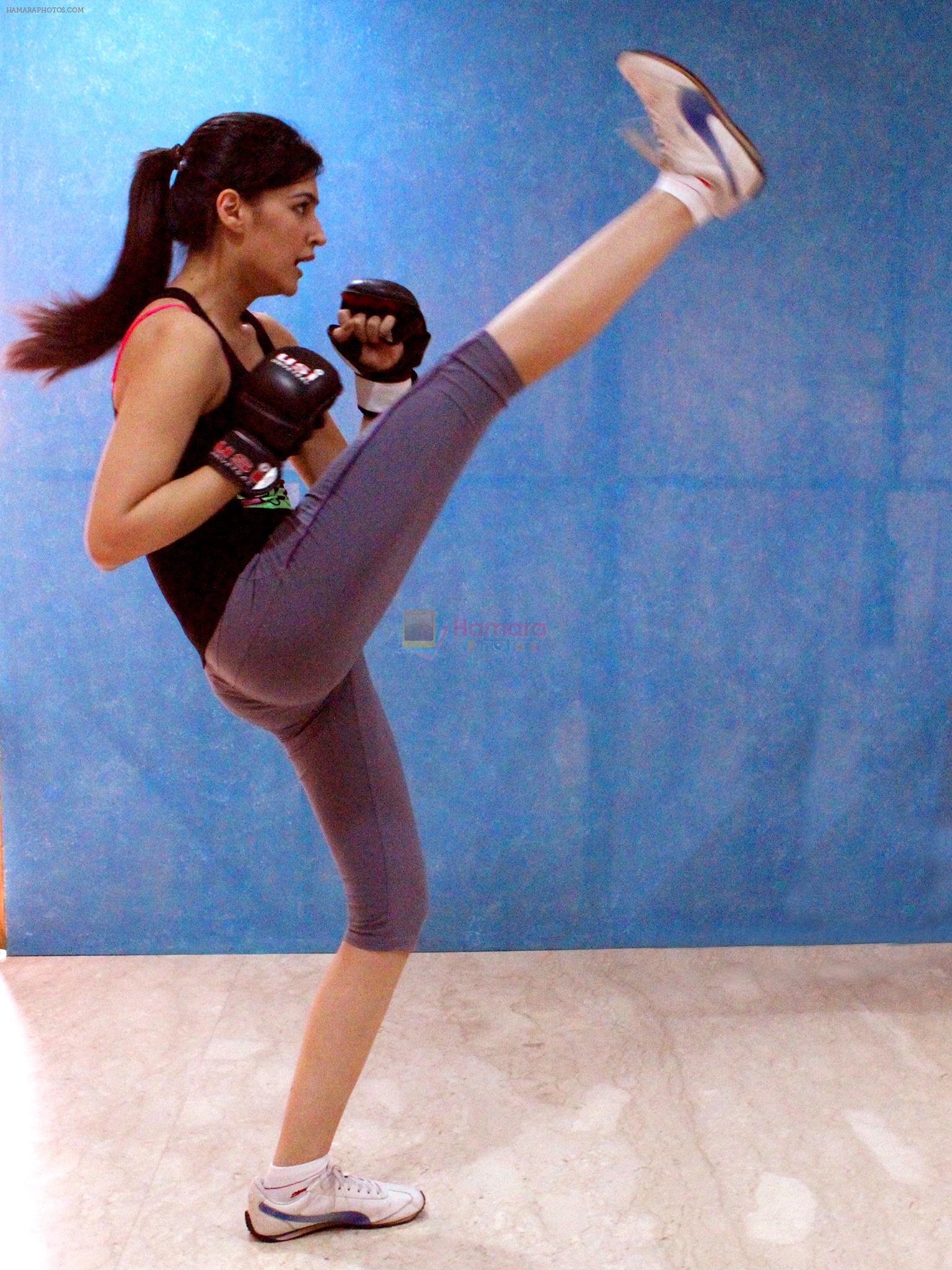 Kriti Sanon practicing an action sequence for her role in the film Singh Is Bling