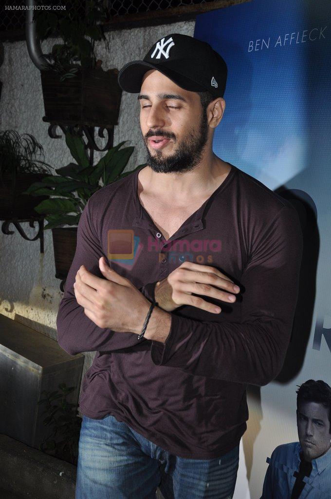 Siddharth Malhotra snapped at Hollywood screening in Sunny Super Sound on 17th Oct 2014