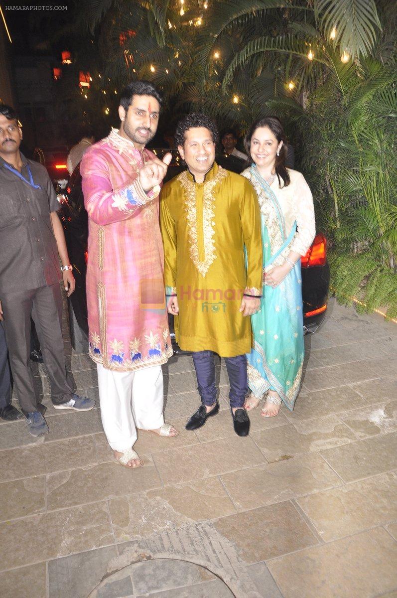 Abhishek Bachchan, Sachin Tendulkar, Anjali Tendulkar at Amitabh Bachchan and family celebrate Diwali in style on 23rd Oct 2014