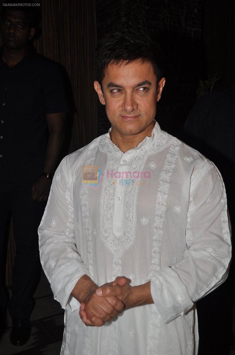 Aamir Khan at Aamir Khan's Diwali Bash in Mumbai on 23rd Oct 2014