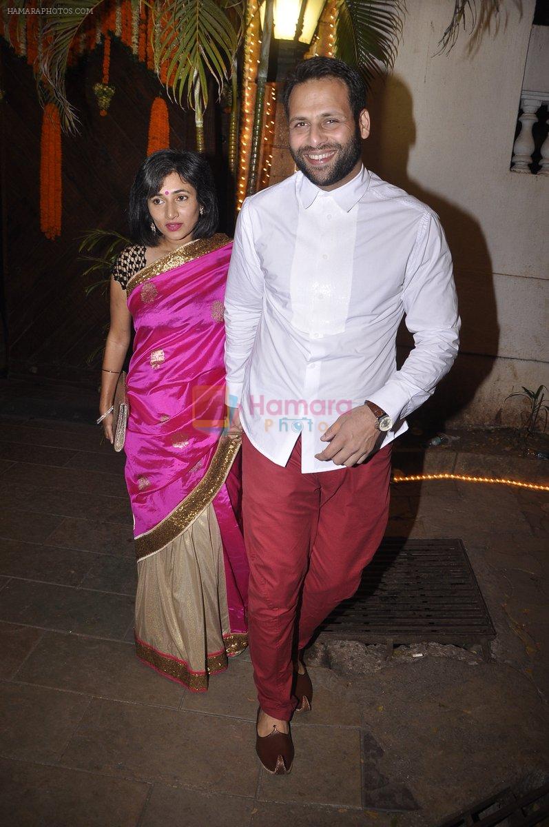 Bikram Saluja at Amitabh Bachchan and family celebrate Diwali in style on 23rd Oct 2014