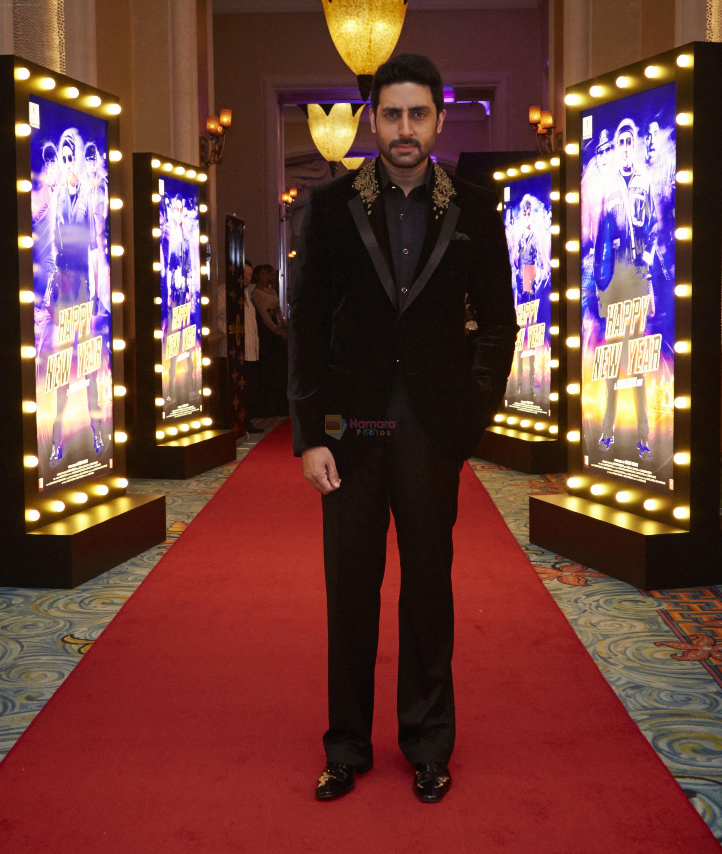 ABHISHEK BACHCHAN at World Premiere of Happy New Year in Dubai