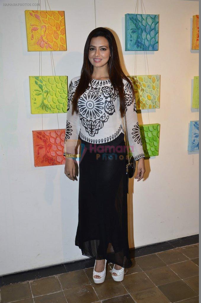 Sana Khan at Dr.Seema Chaudhary & Nitin Chaudhary's art show inauguration in Prince of Vales on 26th Oct 2014