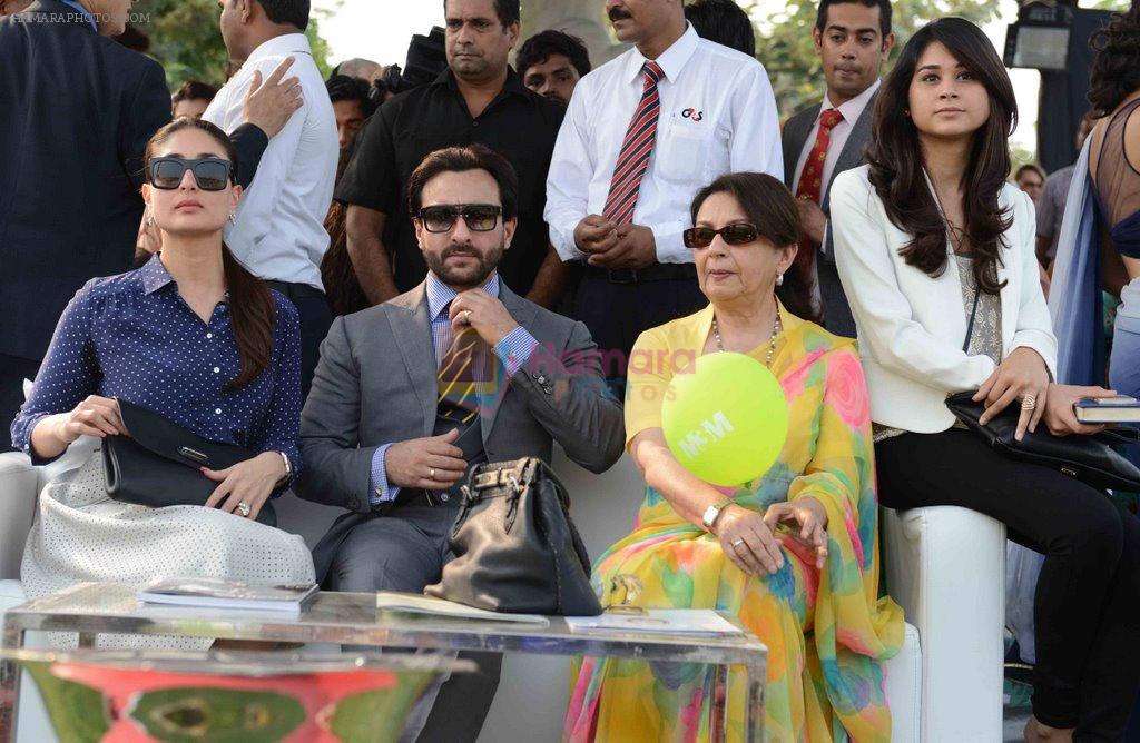 Kareena Kapoor, Saif Ali Khan, Sharmila Tagore at pataudi polo cup in Mumbai on 26th Oct 2014