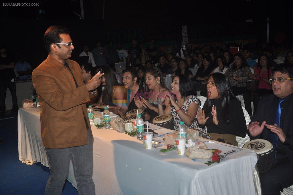 Mahesh Thakur, Deepshikha, Chaitanya Chaudhary, Kashmira Shah, Manini Mishra at dance competition in Andheri, Mumbai on 26th Oct 2014