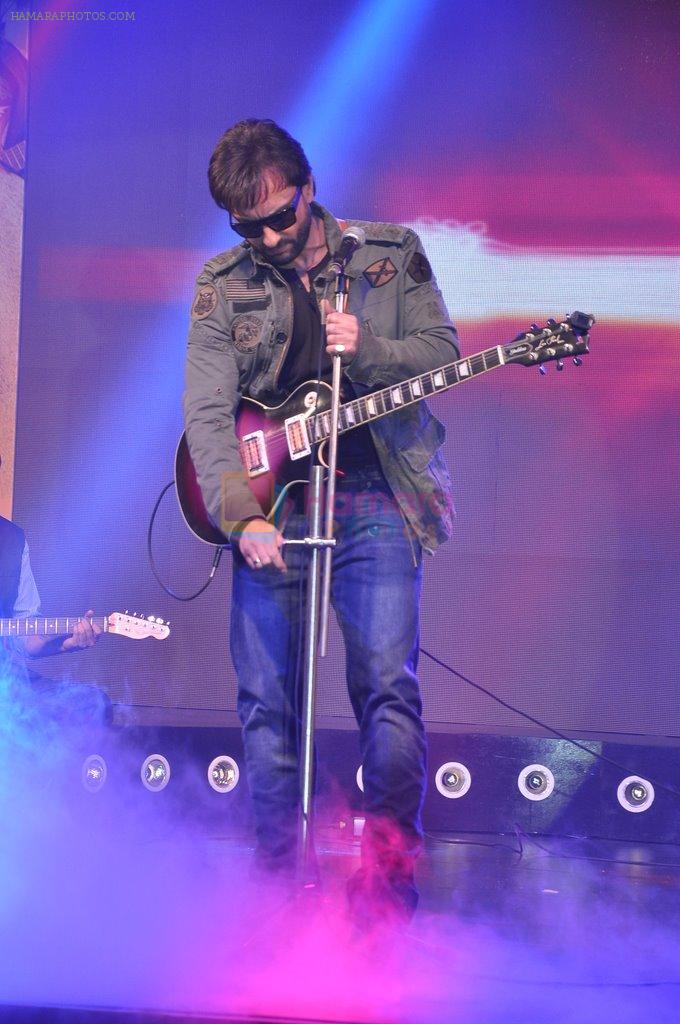 Saif Ali Khan at Happy Ending music launch in Taj Land's End on 29th Oct 2014