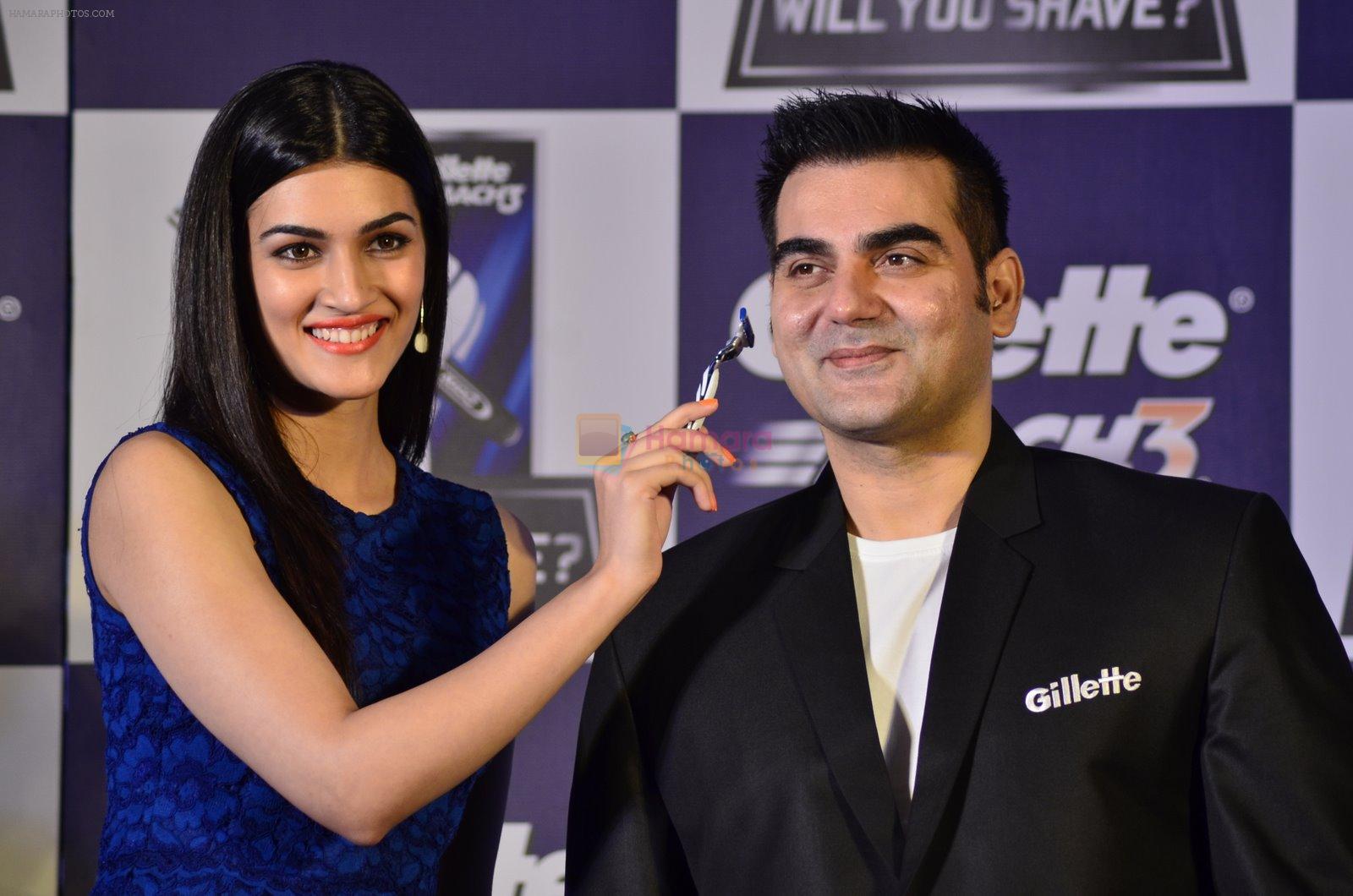 Kirti Sanon and Arbaaz Khan at Gillette promotional event in Palladium, Mumbai on 4th Nov 2014