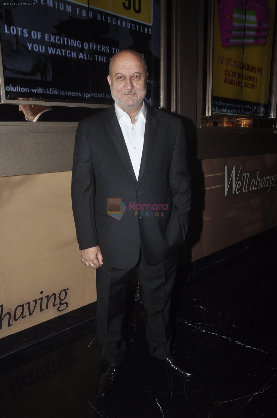 Anupam Kher at The Shaukeens premiere in PVR, Mumbai on 6th Nov 2014
