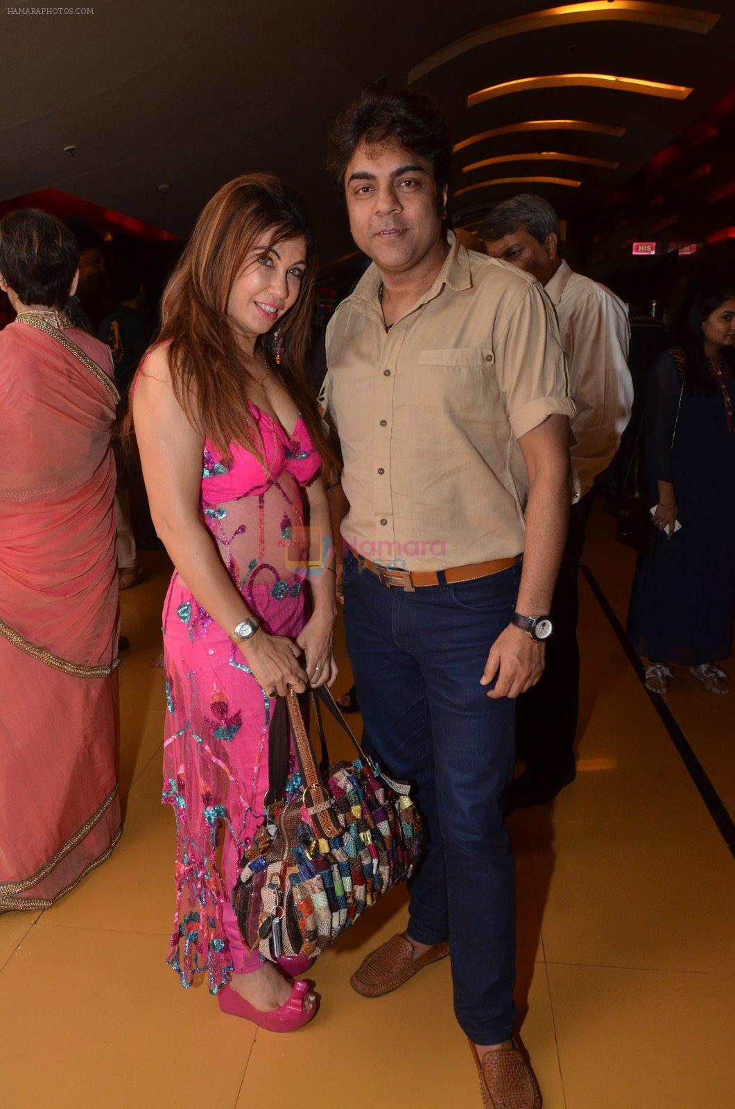 at Rang Rasiya premiere in Cinemax, Mumbai on 6th Nov 2014