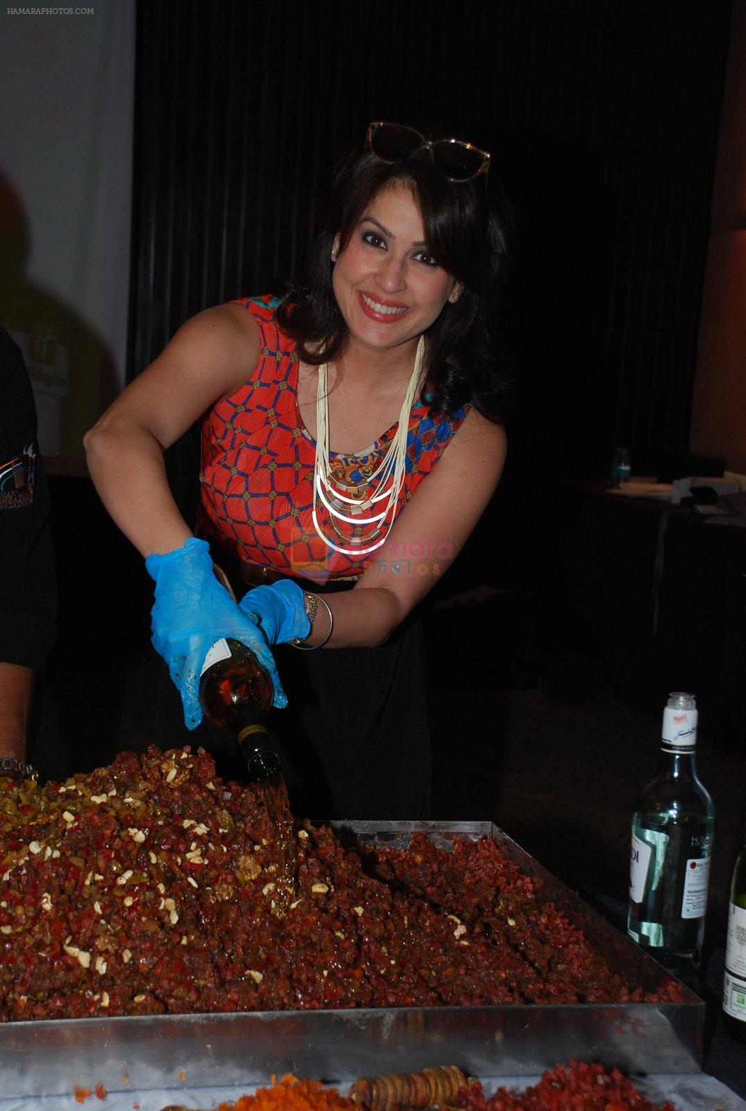 Amrita Raichand at Cake mixing Event in Holiday Inn on 8th Nov 2014